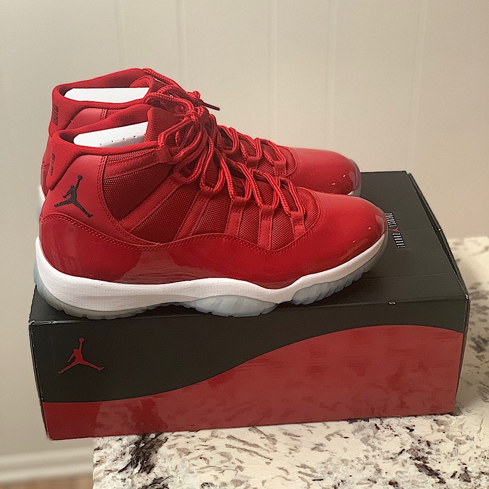 Jordan Retro 11 “Win like 96”